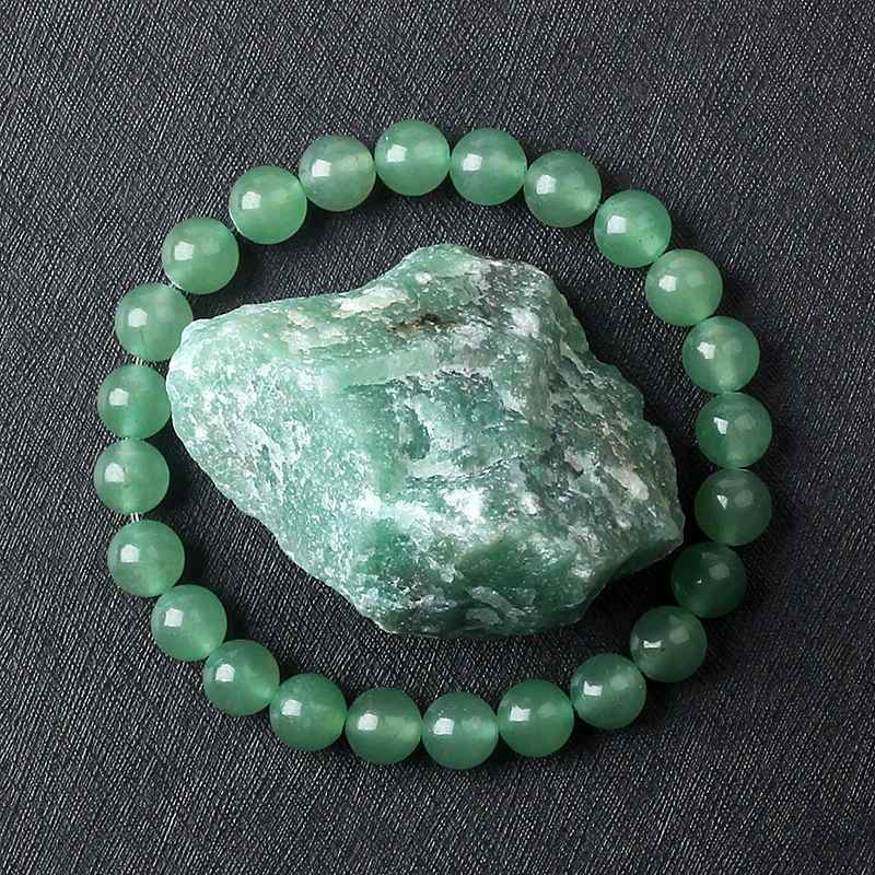 Shiela - Kansojen ja onnen kivi